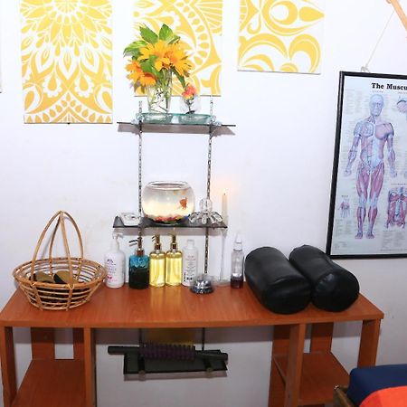 Topaz Beach Hotel Negombo Extérieur photo