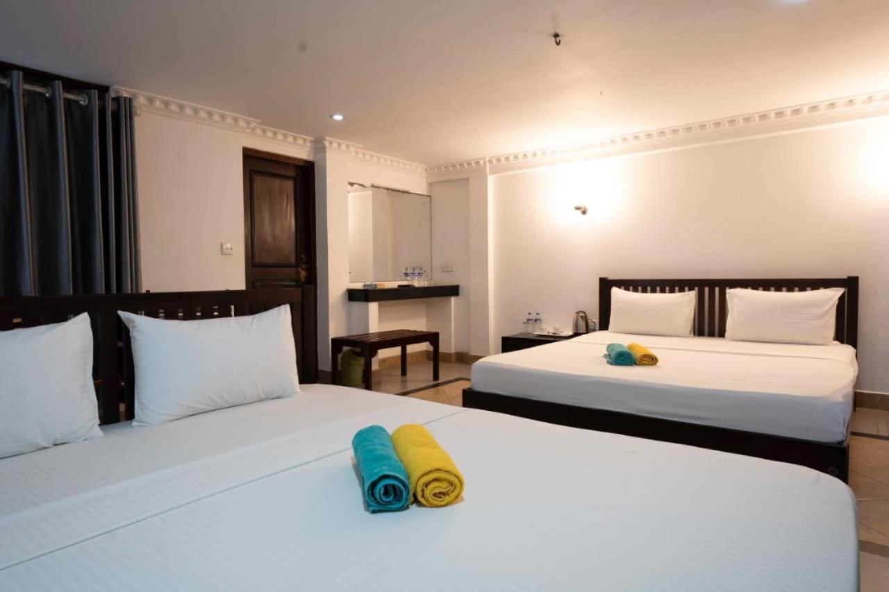 Topaz Beach Hotel Negombo Extérieur photo