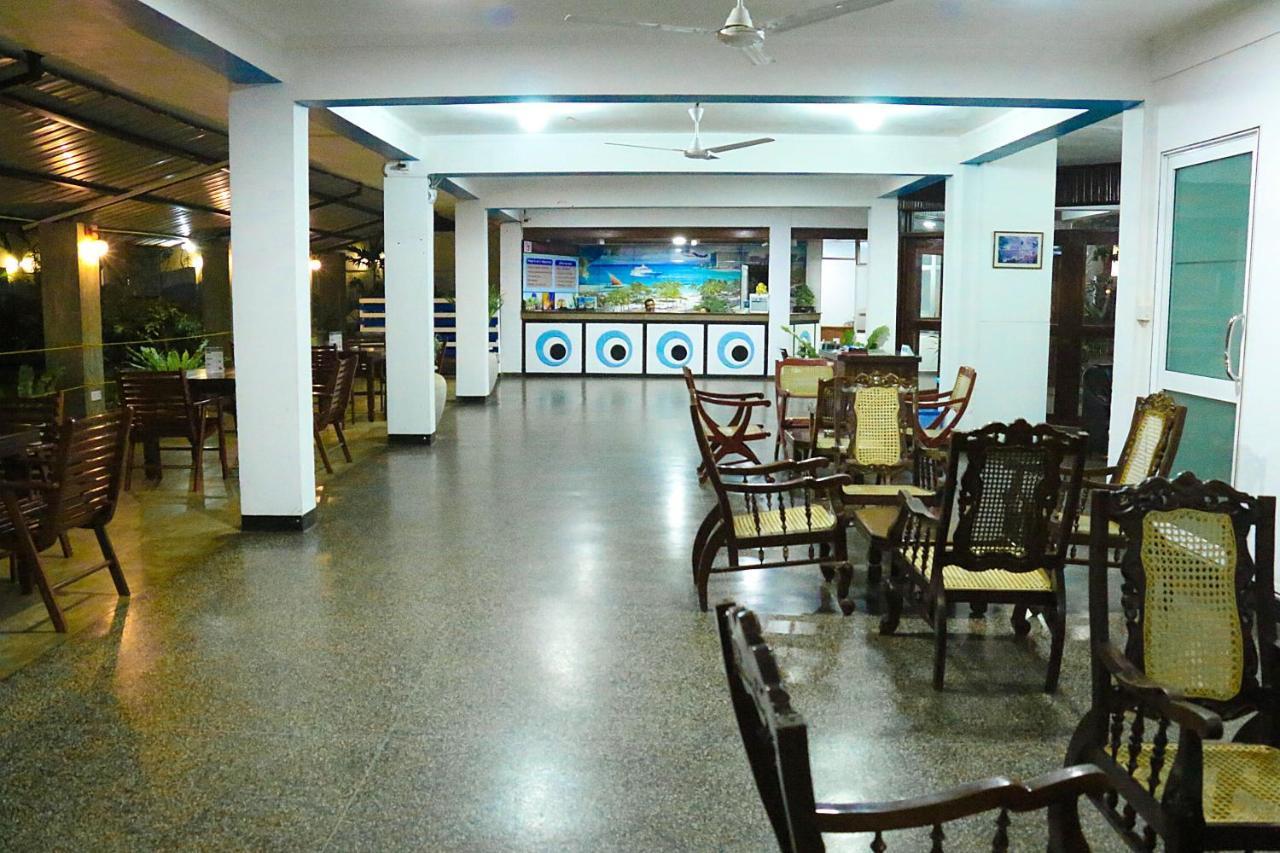 Topaz Beach Hotel Negombo Extérieur photo