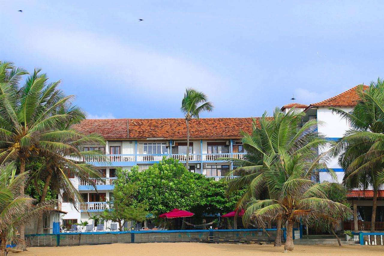 Topaz Beach Hotel Negombo Extérieur photo